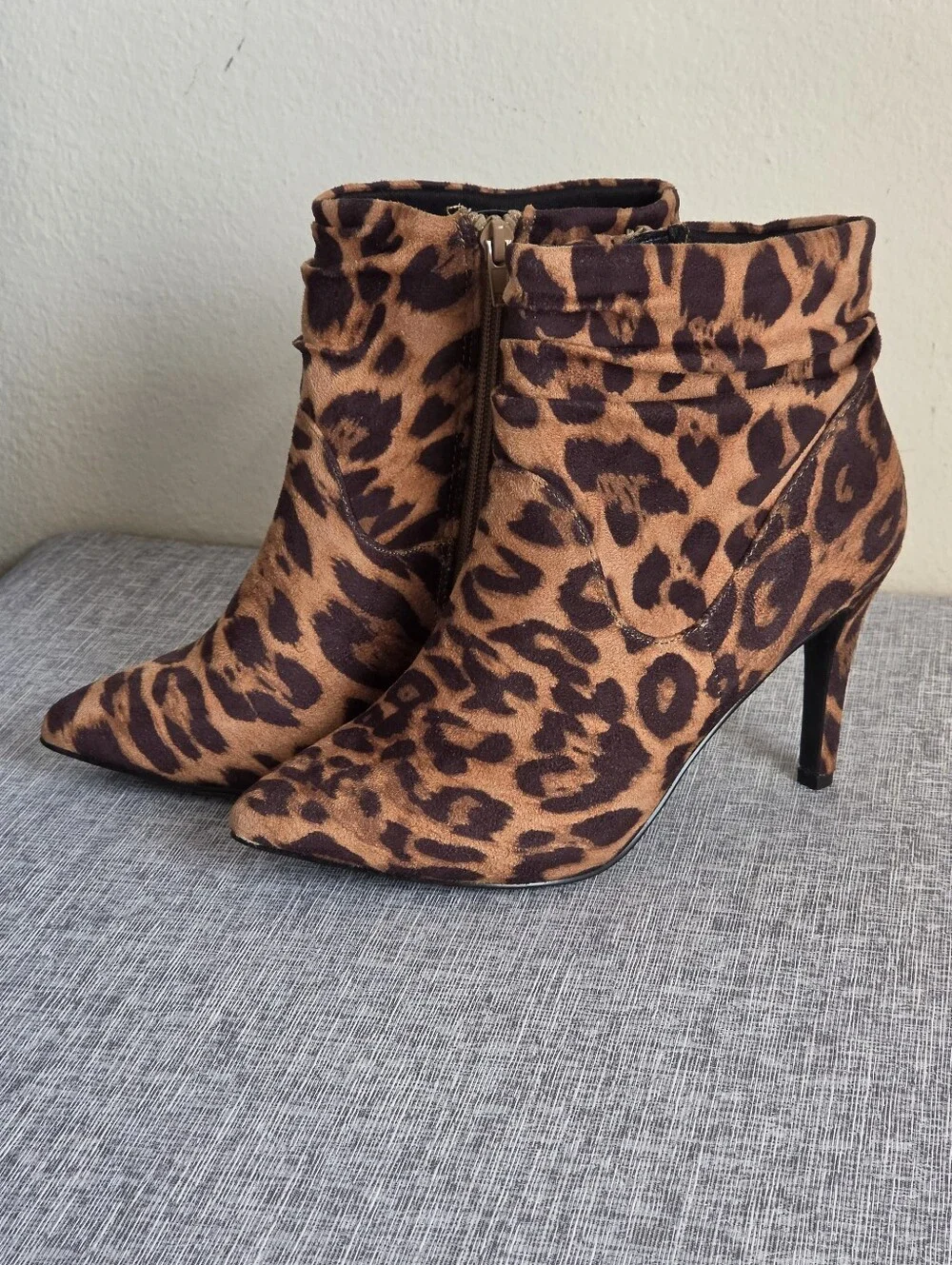 Fergalicious Shae Leopard Print Heel Booties Size 7